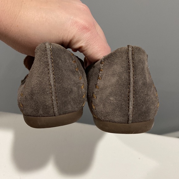 Born leather loafers with fringe beautiful gray EUC women's 9 - Picture 7 of 10